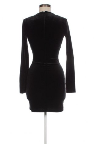 Šaty  Gina Tricot, Velikost XS, Barva Černá, Cena  243,00 Kč