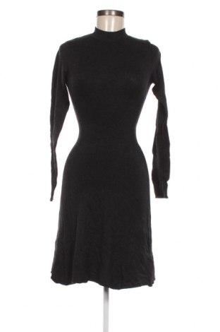 Šaty  H&M, Veľkosť XS, Farba Sivá, Cena  4,93 €