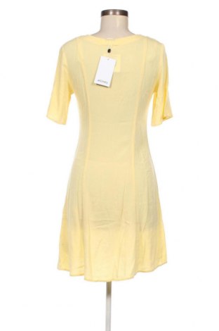 Kleid Monki, Größe XXS, Farbe Gelb, Preis € 7,83