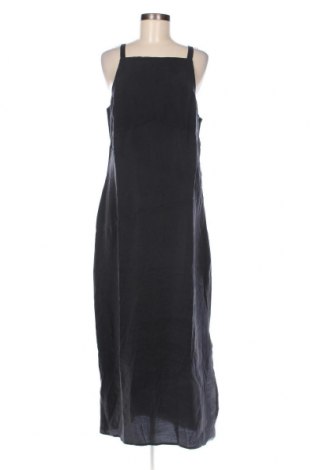 Kleid Nasty Gal, Größe M, Farbe Grau, Preis € 15,77