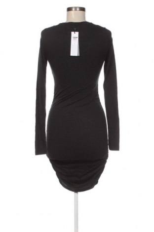 Φόρεμα Noisy May, Μέγεθος XS, Χρώμα Μαύρο, Τιμή 13,75 €