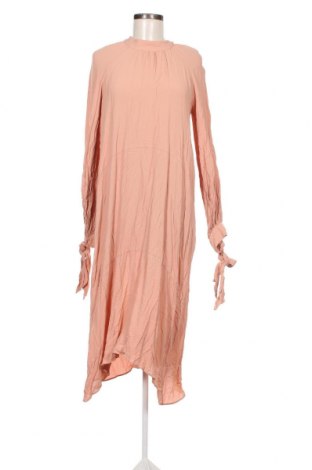 Kleid Zara Trafaluc, Größe M, Farbe Beige, Preis 20,25 €