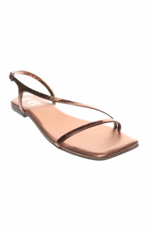 Sandale Answear, Mărime 41, Culoare Auriu, Preț 136,78 Lei