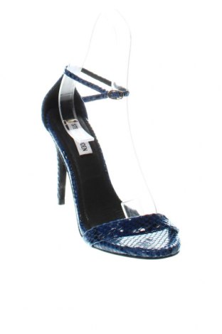 Sandále Steve Madden, Veľkosť 38, Farba Modrá, Cena  69,10 €