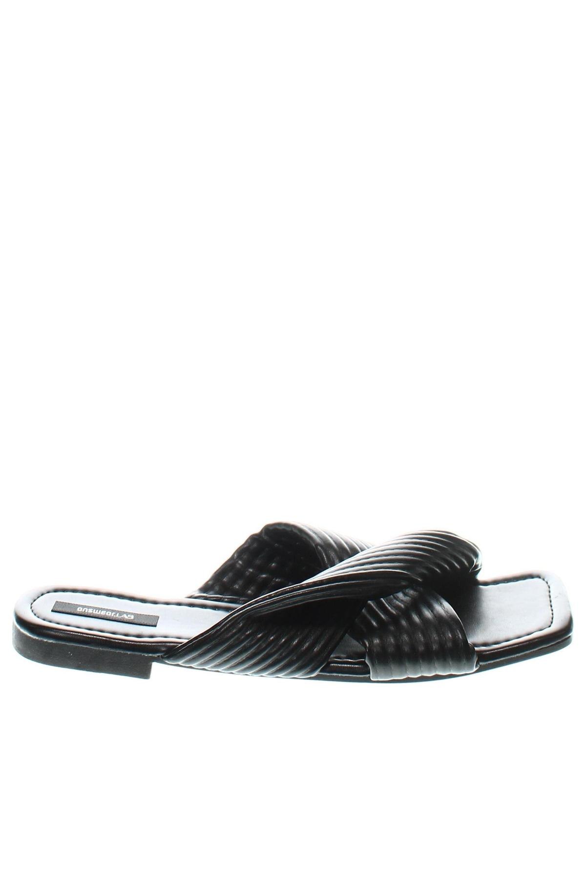 Papuci Answear, Mărime 39, Culoare Negru, Preț 181,58 Lei