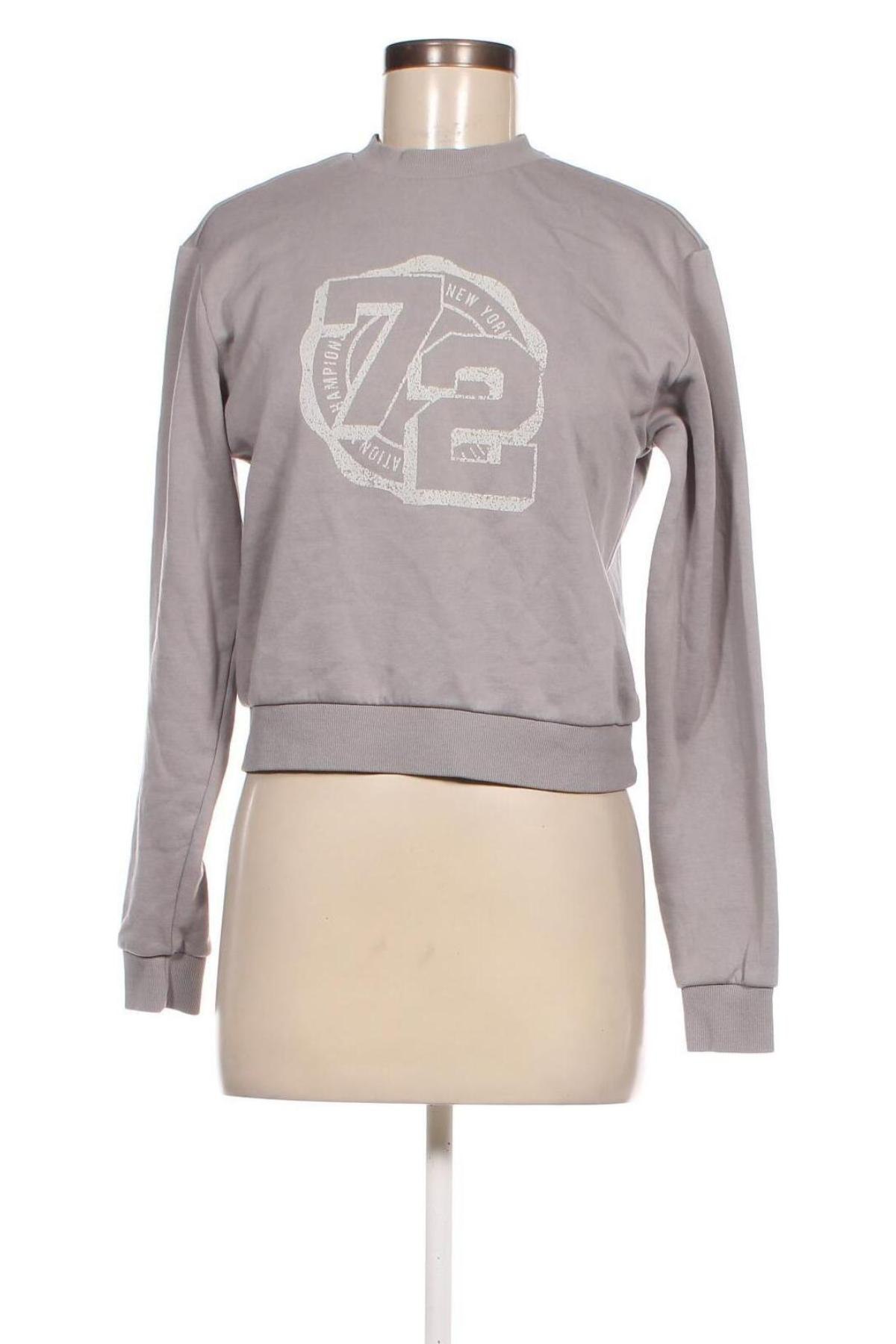 Damen Shirt H&M Divided, Größe XS, Farbe Grau, Preis 3,44 €