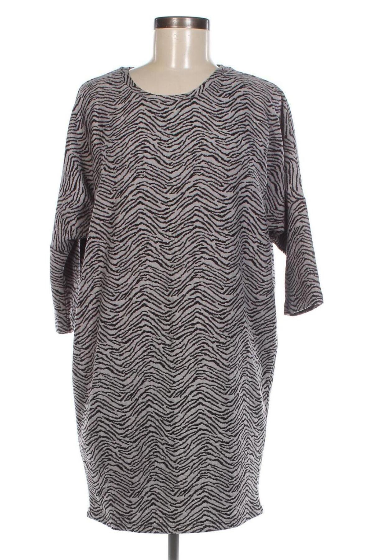 Γυναικεία μπλούζα Risoe, Μέγεθος M, Χρώμα Πολύχρωμο, Τιμή 3,41 €