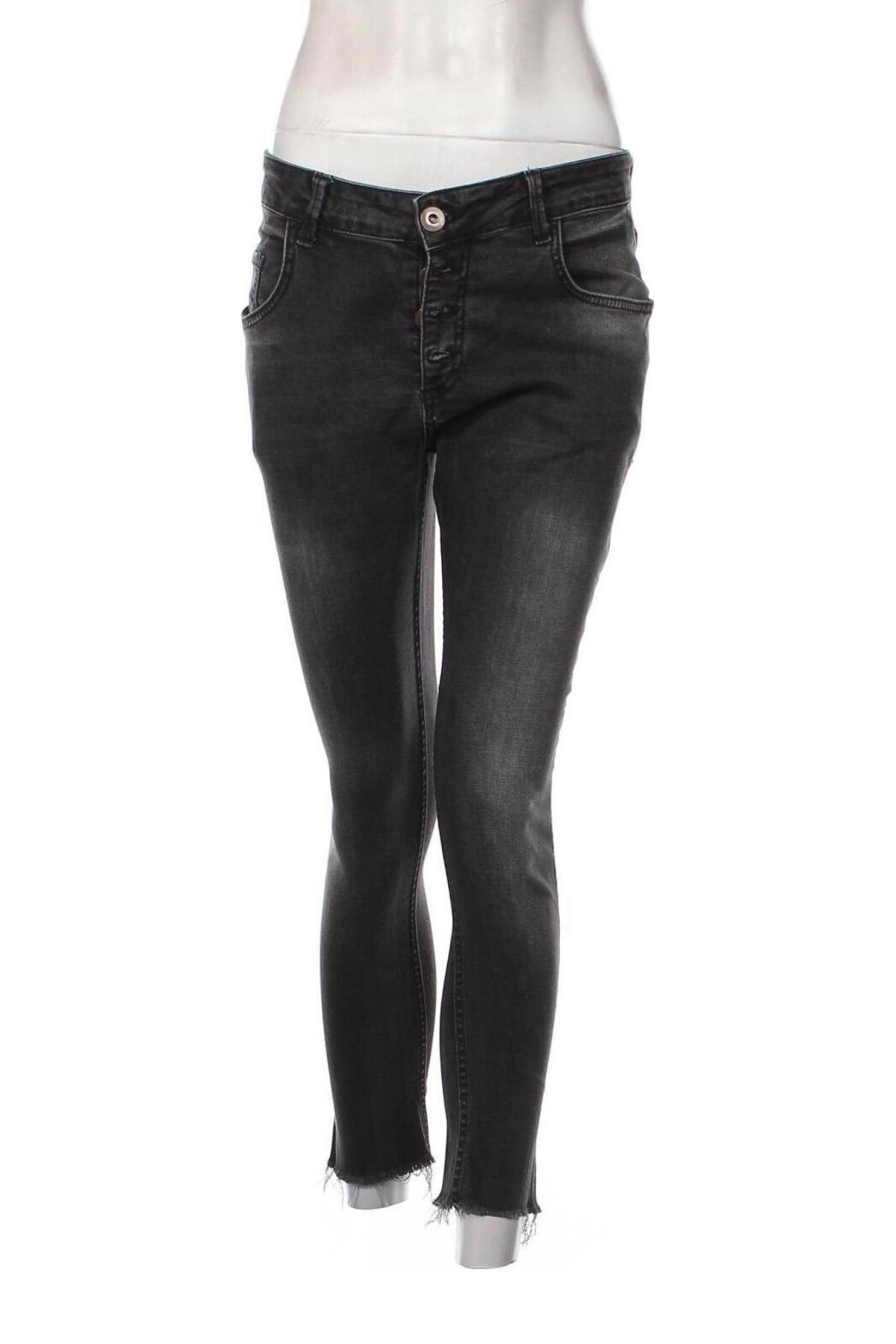 Damen Jeans Liuzin, Größe M, Farbe Grau, Preis 17,90 €