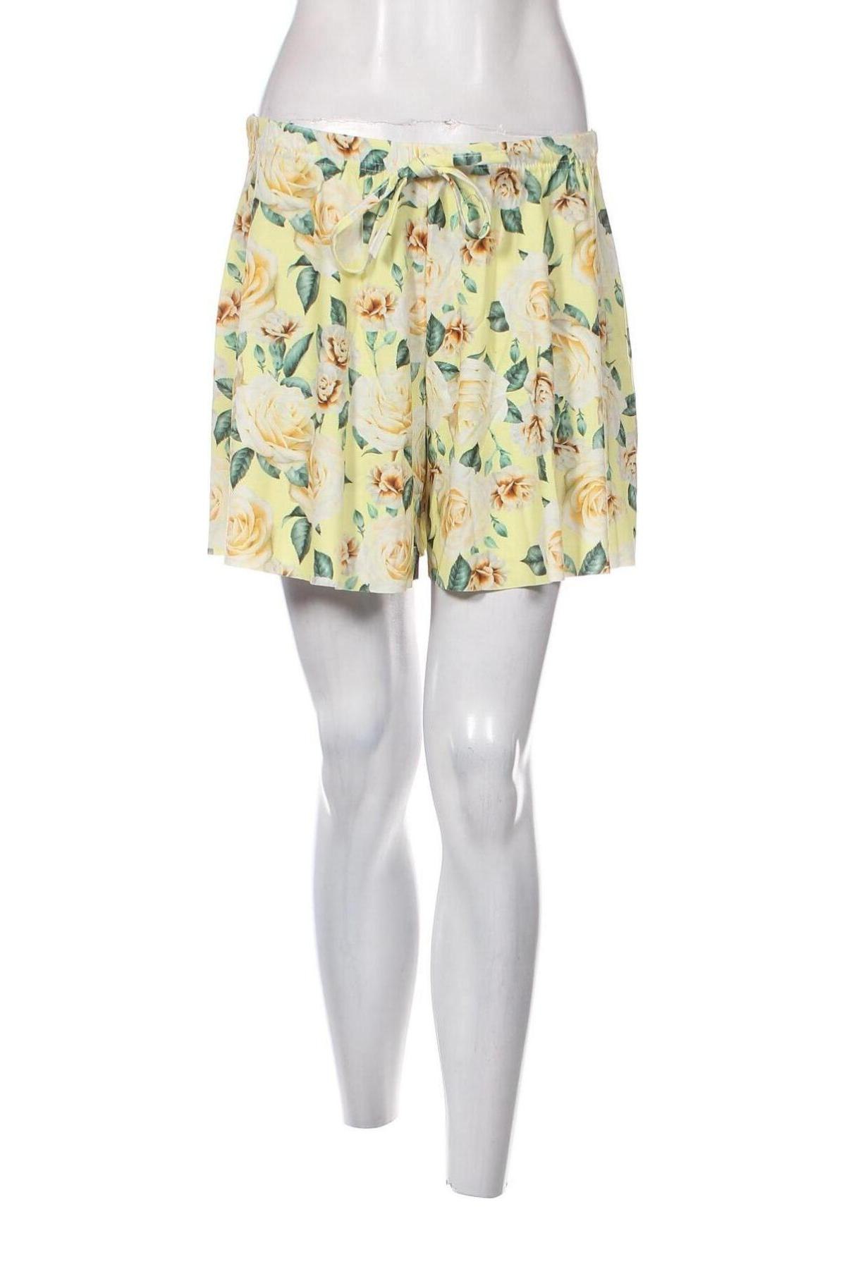 Damen Shorts Boohoo, Größe M, Farbe Mehrfarbig, Preis 15,98 €
