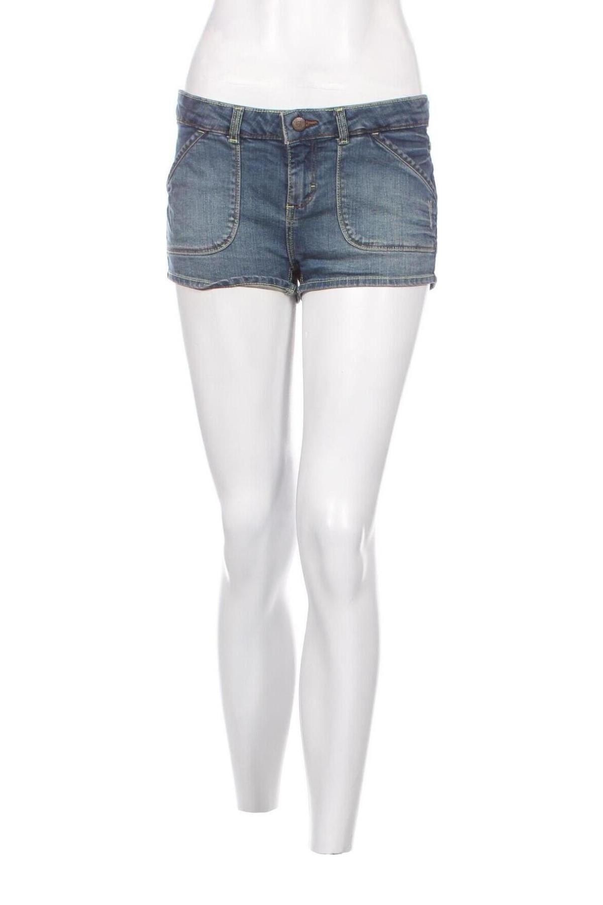 Γυναικείο κοντό παντελόνι Buffalo, Μέγεθος M, Χρώμα Μπλέ, Τιμή 3,71 €