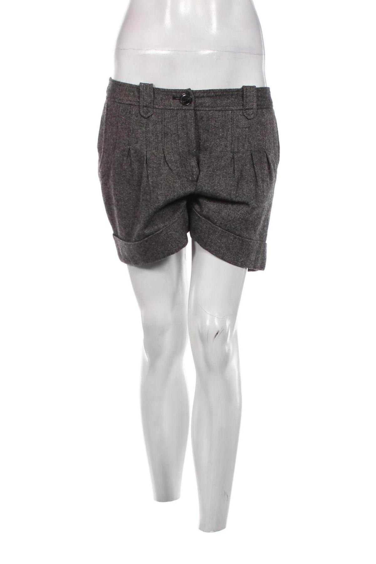 Pantaloni scurți de femei H&M, Mărime M, Culoare Maro, Preț 32,50 Lei