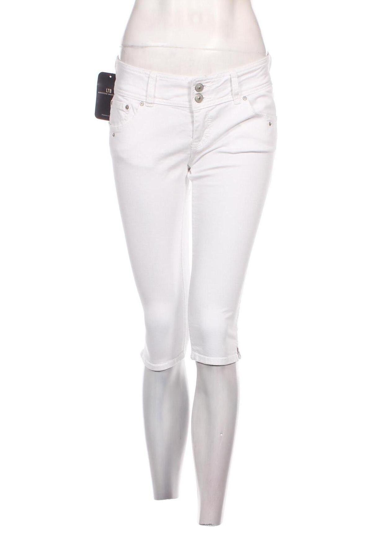 Дамски къс панталон Ltb, Размер M, Цвят Бял, Цена 30,96 лв.