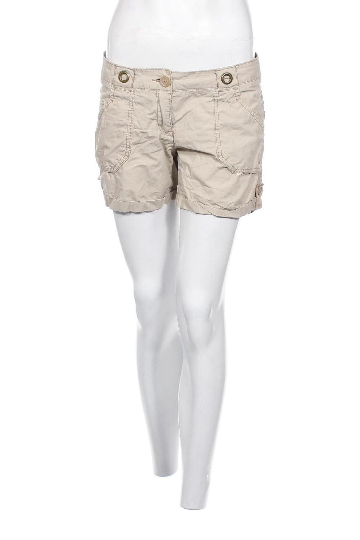 Damen Shorts Q/S by S.Oliver, Größe M, Farbe Beige, Preis 3,99 €