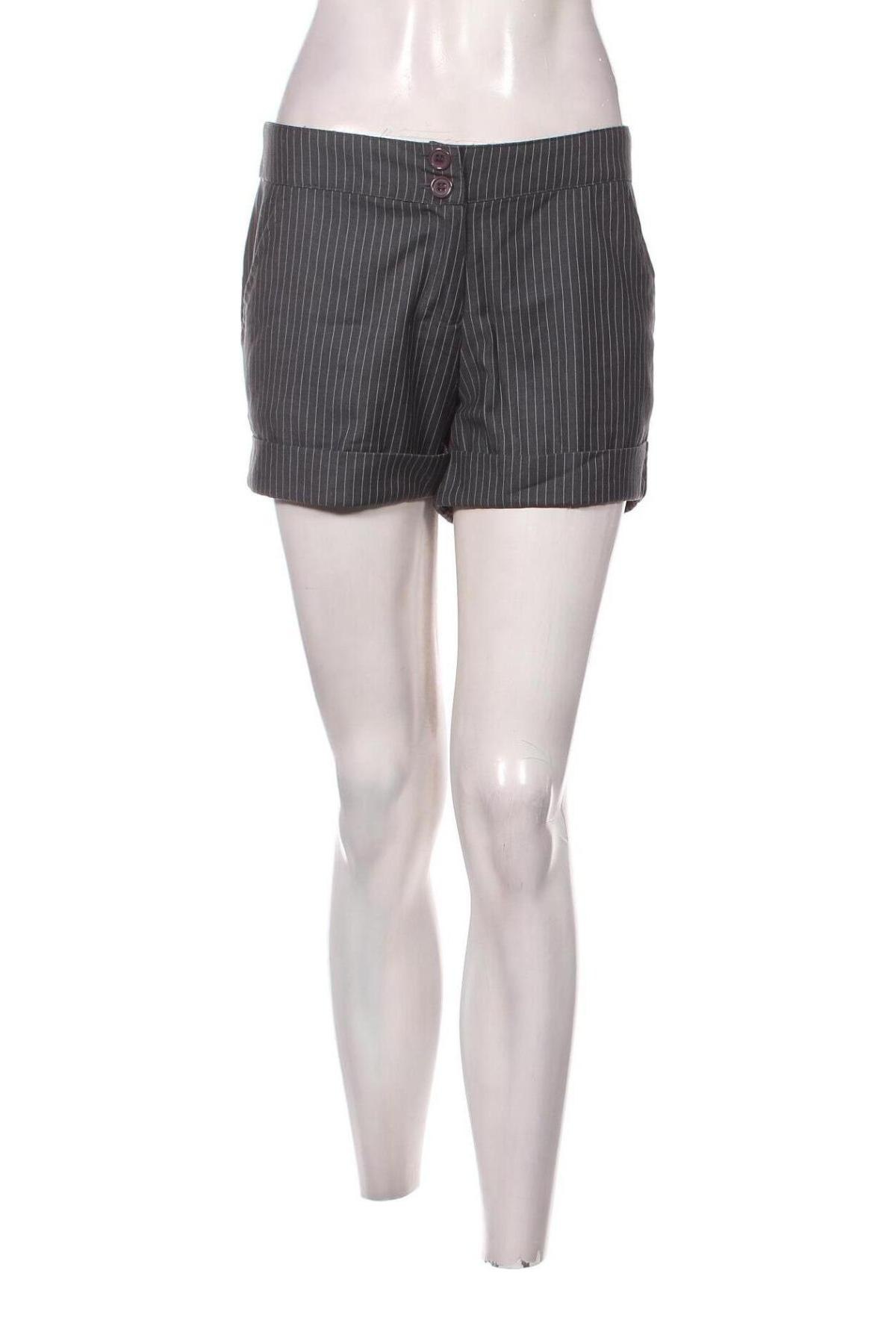 Дамски къс панталон Urban Behavior, Размер M, Цвят Сив, Цена 5,74 лв.