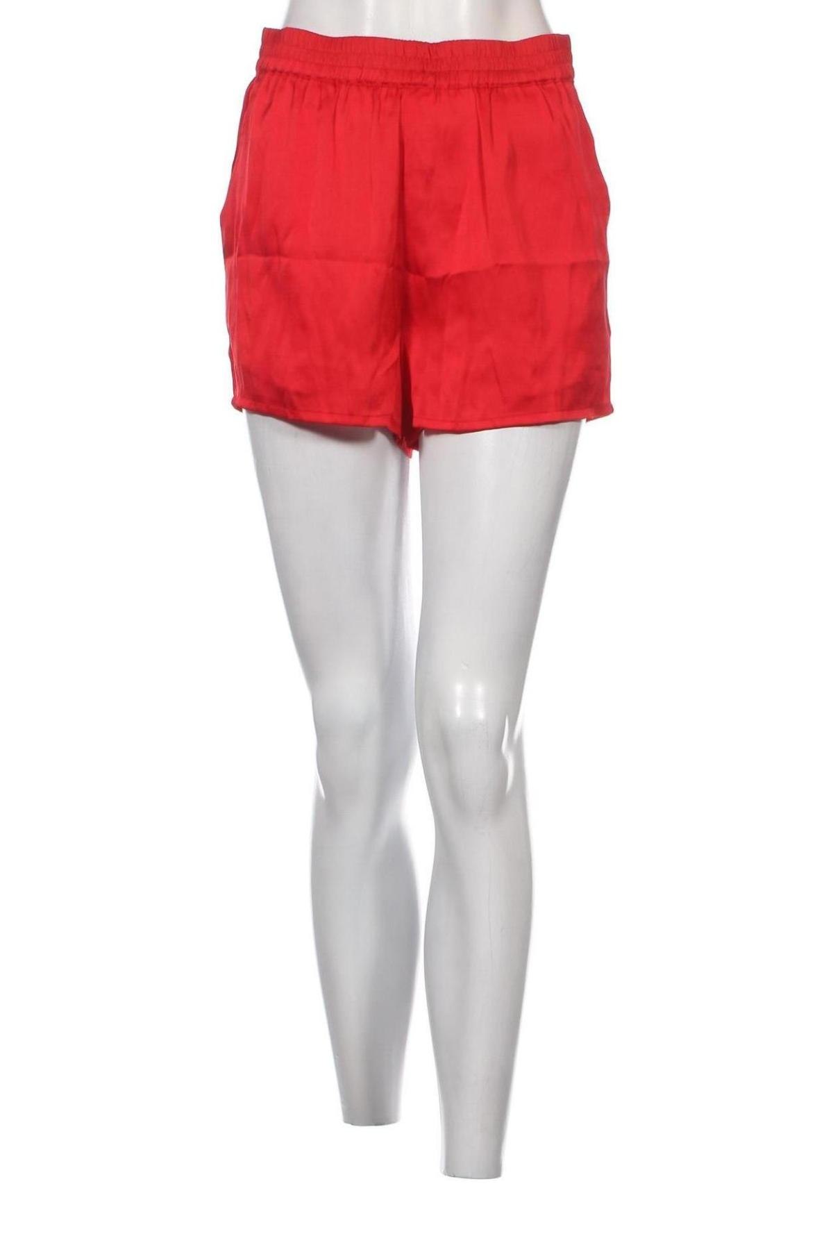 Дамски къс панталон Vero Moda, Размер M, Цвят Червен, Цена 21,60 лв.