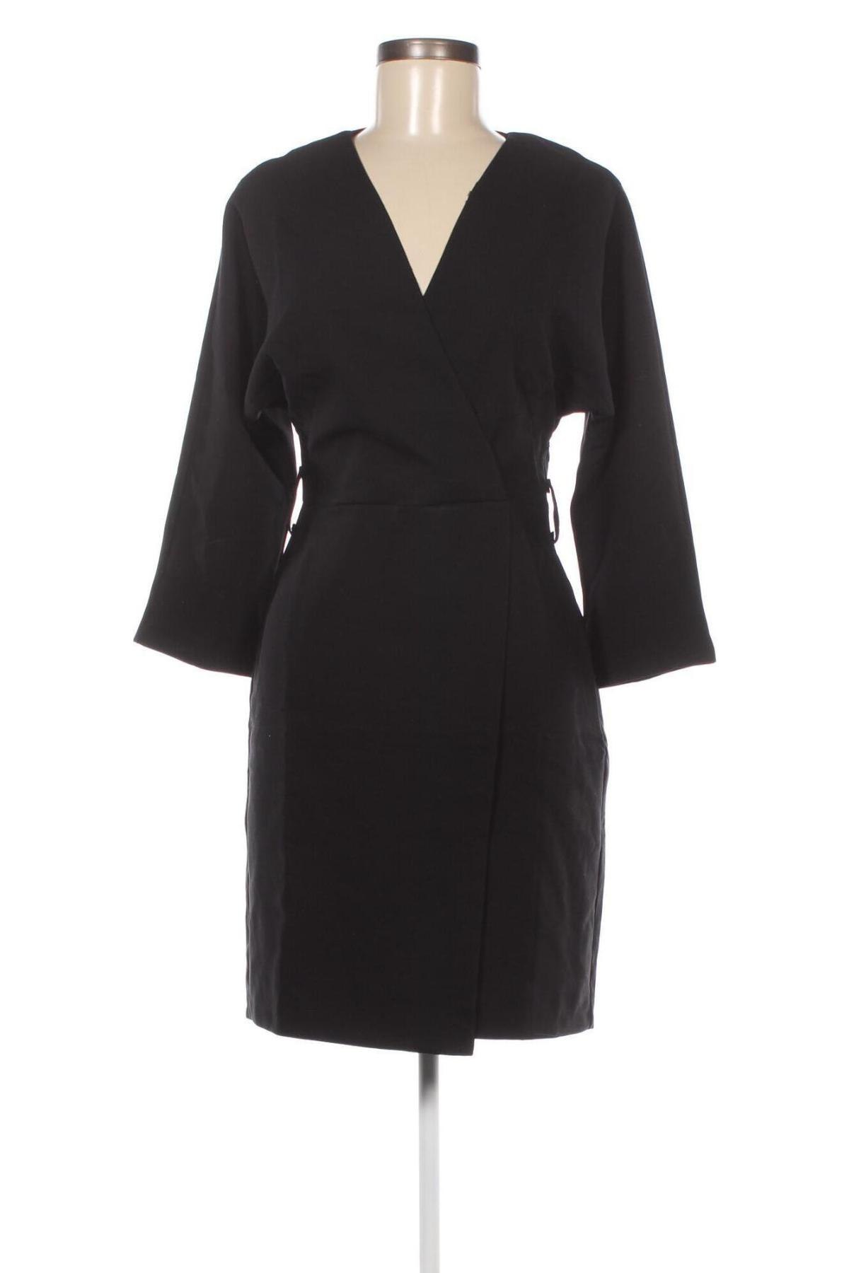 Šaty  Answear, Velikost M, Barva Černá, Cena  447,00 Kč
