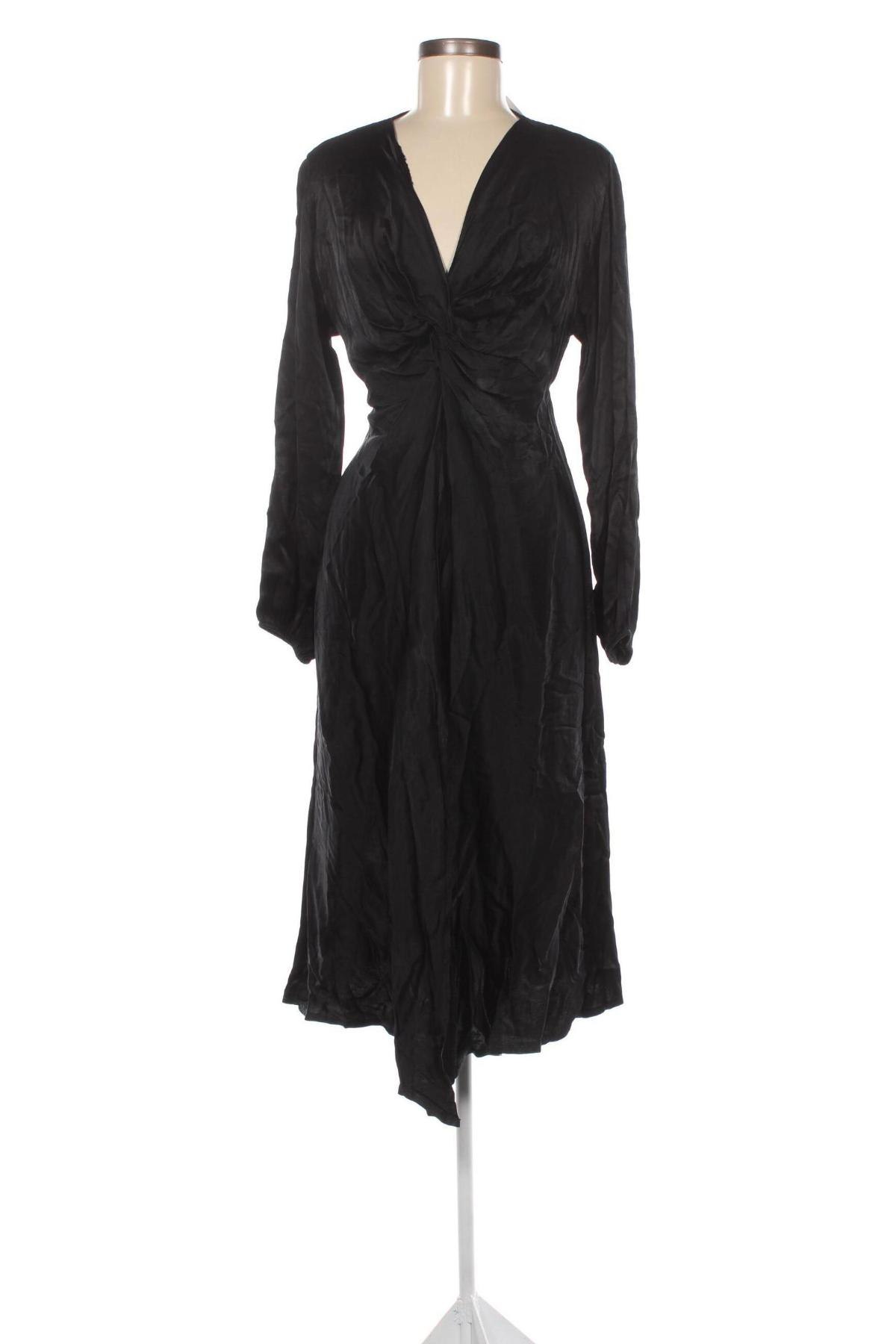 Šaty  Answear, Velikost S, Barva Černá, Cena  340,00 Kč