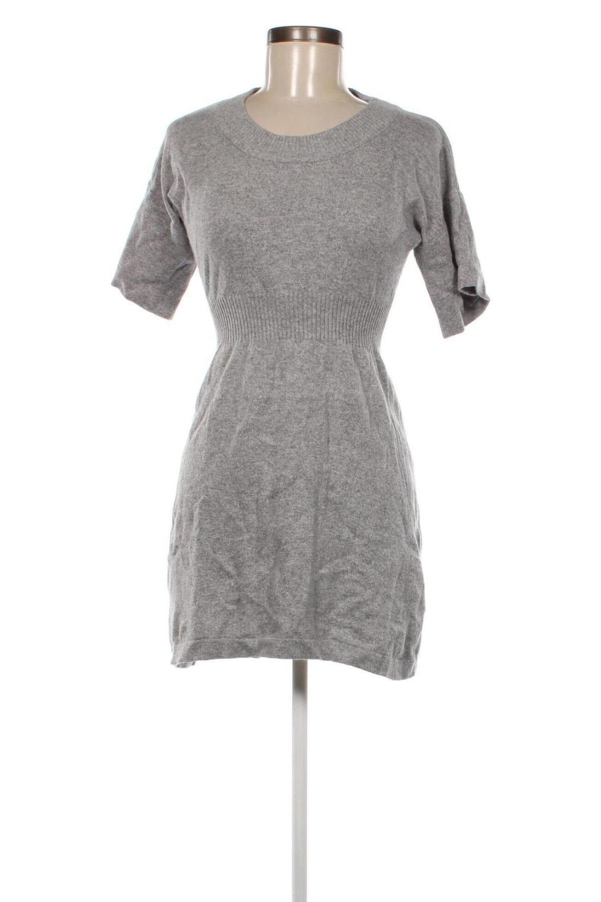 Kleid Gina Benotti, Größe M, Farbe Grau, Preis 8,07 €