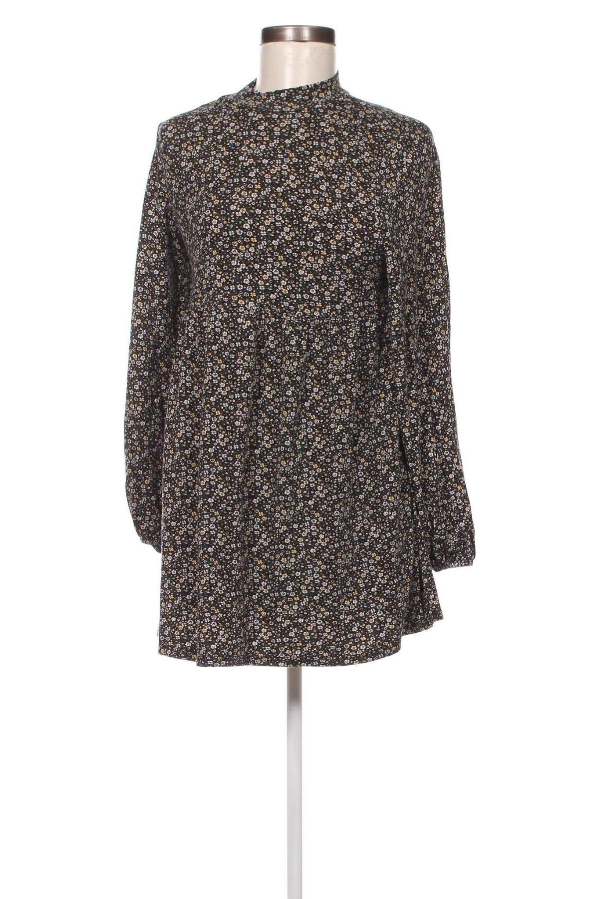 Kleid Pull&Bear, Größe S, Farbe Mehrfarbig, Preis 3,03 €