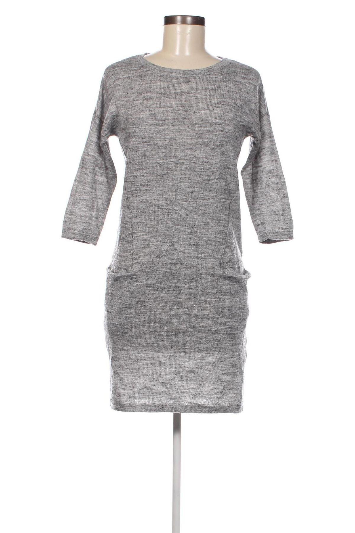 Kleid Vero Moda, Größe XS, Farbe Grau, Preis 2,99 €