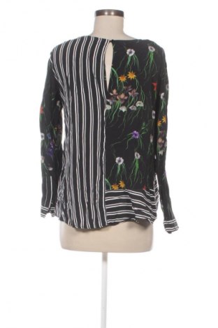 Dámská halenka H&M, Velikost S, Barva Vícebarevné, Cena  59,00 Kč