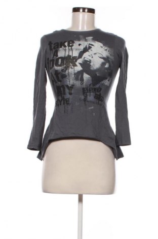 Damen Shirt Sisley, Größe S, Farbe Grau, Preis € 10,99