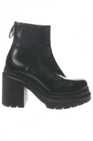 Botine de damă Hugo Boss, Mărime 37, Culoare Negru, Preț 739,99 Lei