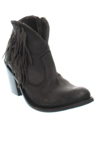 Botine de damă Liberty Black, Mărime 38, Culoare Maro, Preț 153,06 Lei