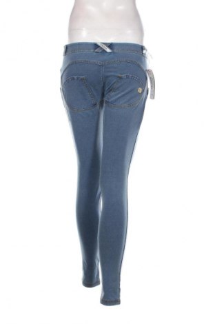 Damen Jeans Freddy, Größe L, Farbe Blau, Preis € 31,99