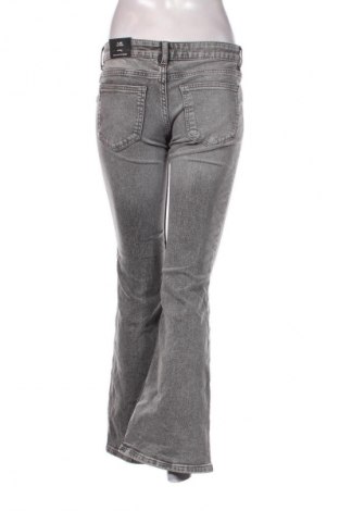 Damskie jeansy H&M Divided, Rozmiar S, Kolor Szary, Cena 150,99 zł