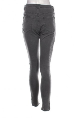 Damskie jeansy H&M Divided, Rozmiar M, Kolor Szary, Cena 40,99 zł