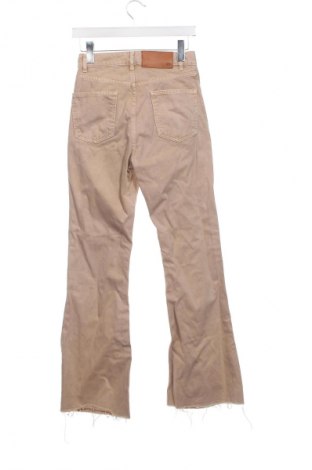 Damskie jeansy Reclaimed Vintage, Rozmiar XS, Kolor Beżowy, Cena 94,25 zł