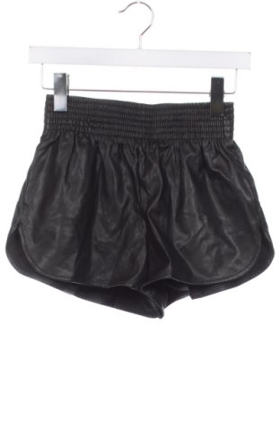 Damen Shorts Bershka, Größe XS, Farbe Schwarz, Preis € 13,99