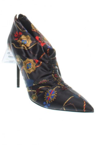 Damenschuhe Zara, Größe 39, Farbe Mehrfarbig, Preis 32,00 €