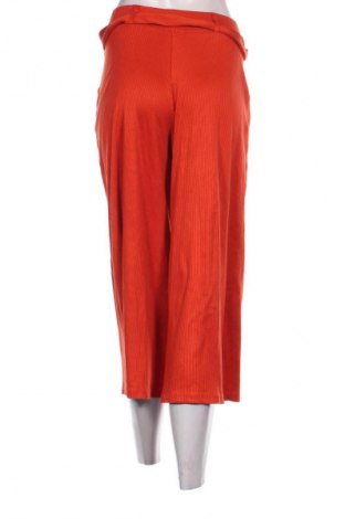 Damenhose Bershka, Größe M, Farbe Rot, Preis € 5,99