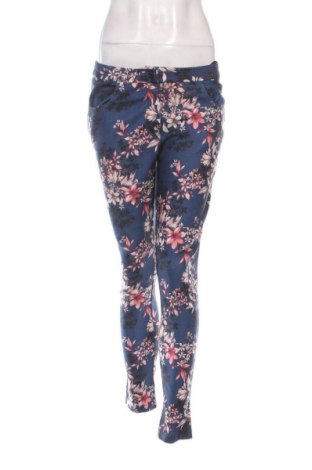 Pantaloni de femei New Look, Mărime M, Culoare Multicolor, Preț 29,99 Lei