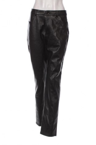 Pantaloni de femei Nly Trend, Mărime M, Culoare Negru, Preț 94,99 Lei