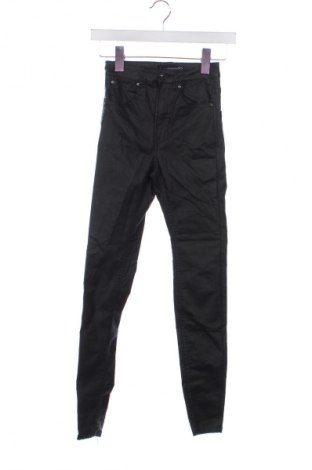 Pantaloni de femei Stradivarius, Mărime XXS, Culoare Negru, Preț 94,99 Lei