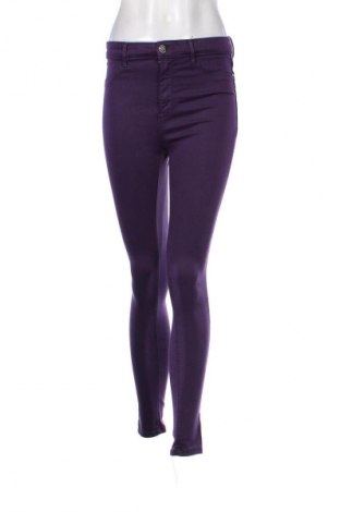 Damenhose Stradivarius, Größe M, Farbe Lila, Preis € 20,99