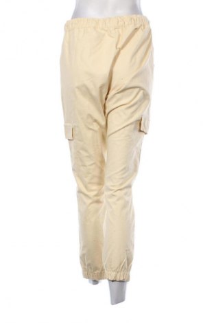 Damenhose Up 2 Fashion, Größe M, Farbe Ecru, Preis 20,99 €