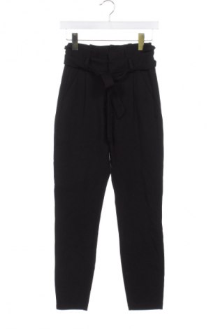 Pantaloni de femei Vero Moda, Mărime XS, Culoare Negru, Preț 88,99 Lei