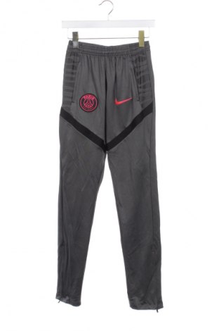 Pantaloni trening de femei Nike, Mărime XXS, Culoare Gri, Preț 127,99 Lei