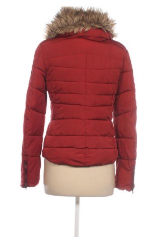 Dámská bunda  Bershka, Velikost S, Barva Červená, Cena  329,00 Kč