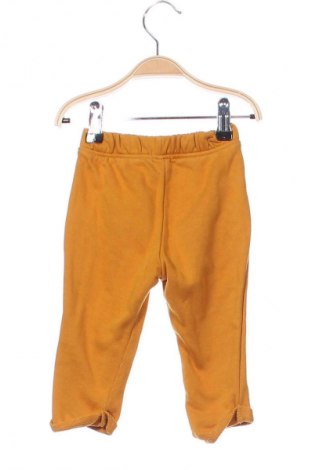 Kinder Sporthose Kiabi, Größe 6-9m/ 68-74 cm, Farbe Orange, Preis € 17,99