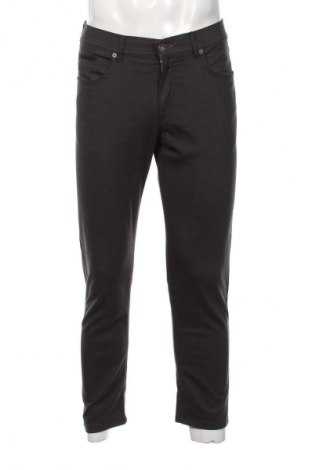 Herrenhose Brax, Größe M, Farbe Braun, Preis 13,99 €