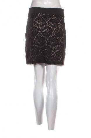 Sukně H&M, Velikost M, Barva Černá, Cena  49,00 Kč