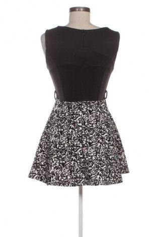 Kleid Unbranded, Größe S, Farbe Mehrfarbig, Preis € 4,99