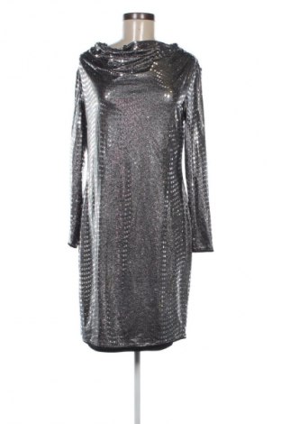 Kleid, Größe S, Farbe Silber, Preis 24,00 €