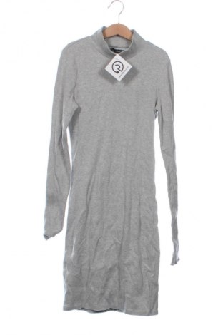 Kleid Abercrombie & Fitch, Größe XS, Farbe Grau, Preis 8,99 €