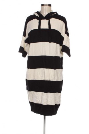 Kleid Carry, Größe L, Farbe Schwarz, Preis € 20,99